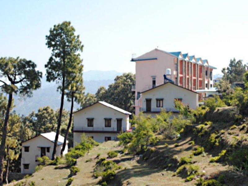 Clarks Inn Binsar Exterior photo